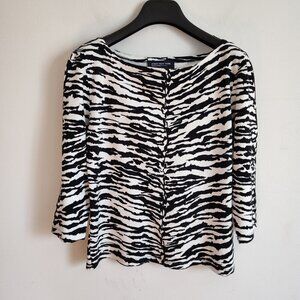 Ladies Petite SZ PS Jones New York White/Black Zebra Print T-Shirt